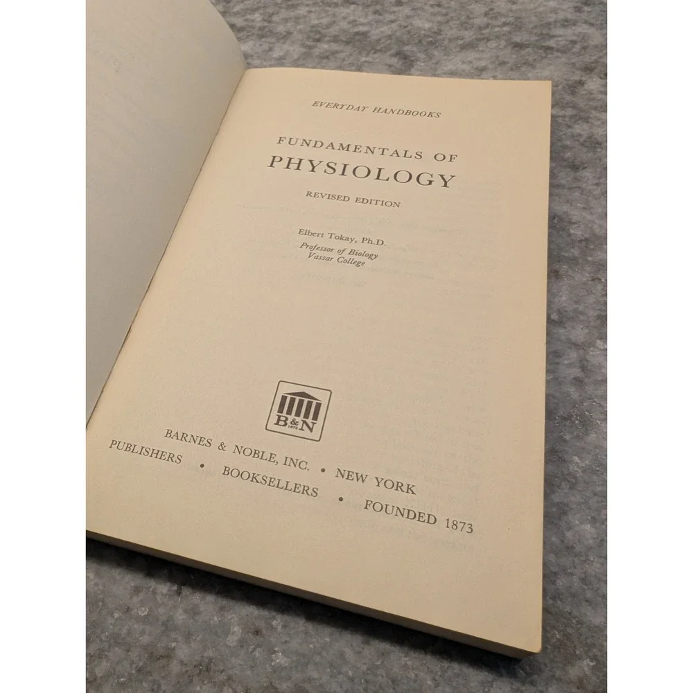 FUNDAMENTALS‎ OF PHYSIOLOGY 1970 The Human Body and How It Works